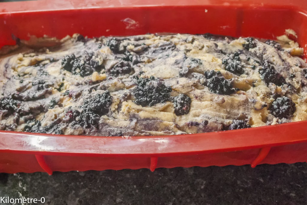 Gâteau du matin aux mûres et à la farine de coco - Étape 5