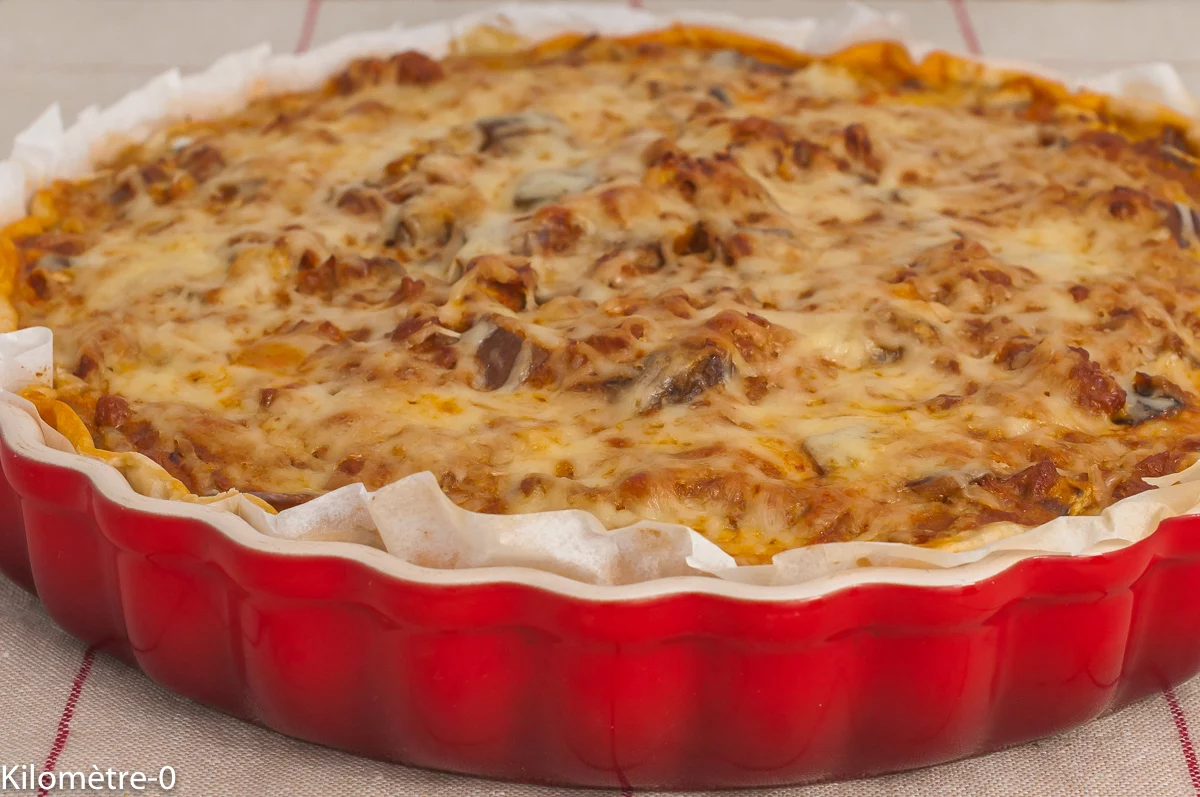 Photo de recette de quiche, tarte salée, légumes, été, aubergines, thon, facile, oeuf, protéines, poisson, Kilomètre-0, blog de cuisine réalisée à partir de produits de saison et issus de circuits courts