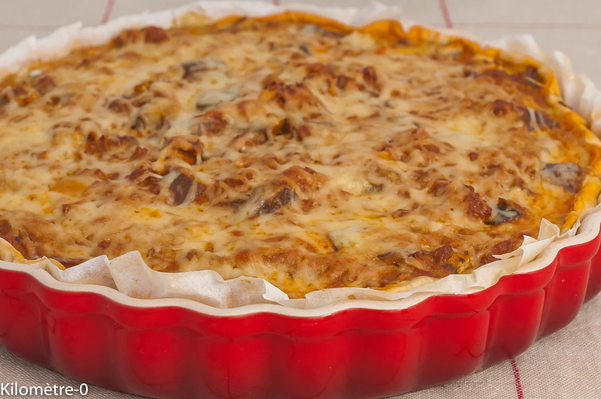 Photo de recette de quiche, tarte salée, légumes, été, aubergines, thon, facile, oeuf, protéines, poisson, Kilomètre-0, blog de cuisine réalisée à partir de produits de saison et issus de circuits courts