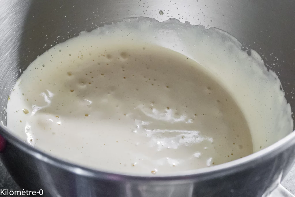 Gâteau moelleux aux poires et noisettes - Étape 2