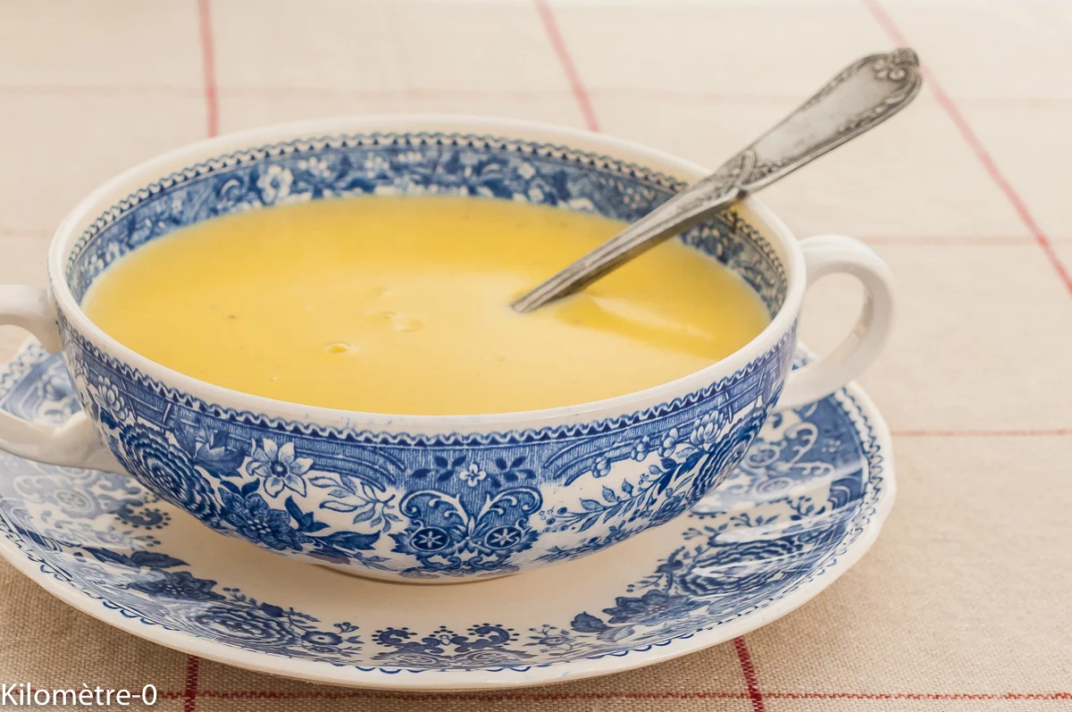 Photo de recette de crème anglaise, inratable, facile, rapide, bio, Kilomètre-0, blog de cuisine réalisée à partir de produits de saison et issus de circuits courts