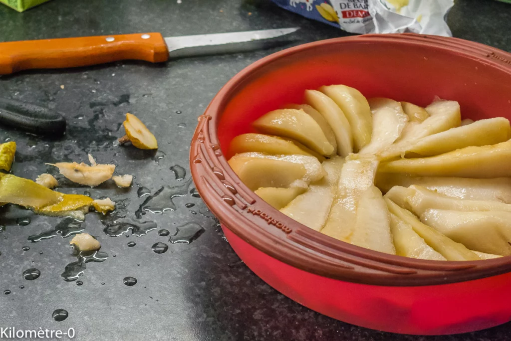 Gâteau aux poires et à la noix de coco - Étape 1