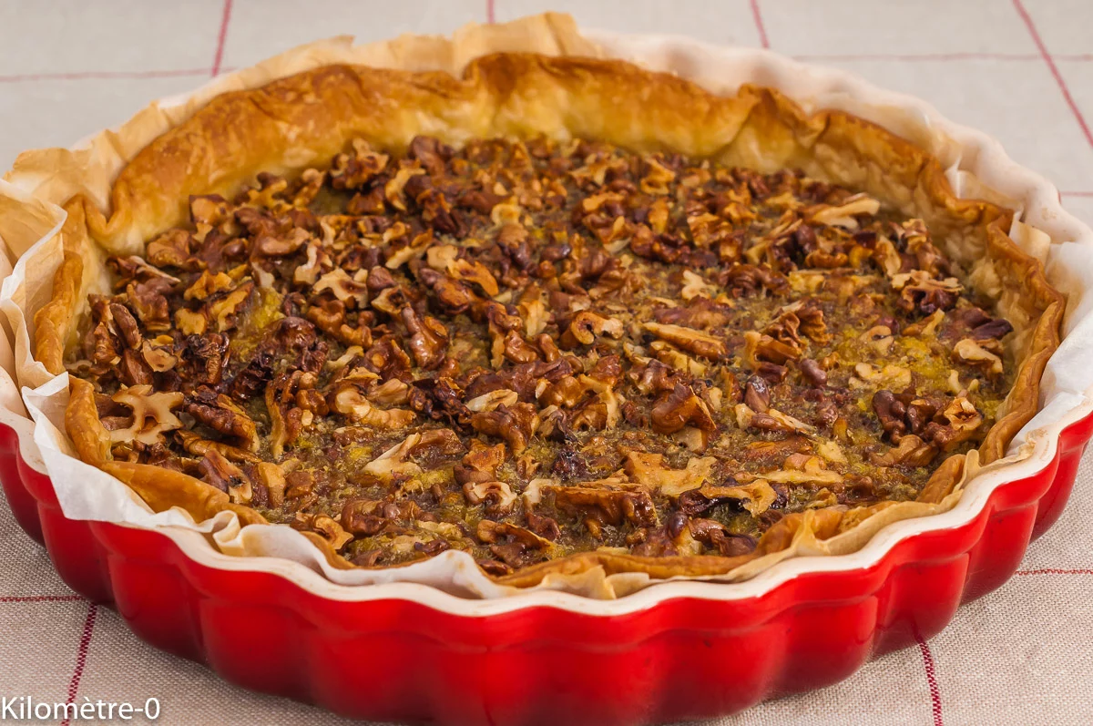 Photo de recette de dessert aux noix, tarte aux noix, sirop d'érable, facile, rapide, bio, Kilomètre-0, blog de cuisine réalisée à partir de produits de saison et issus de circuits courts