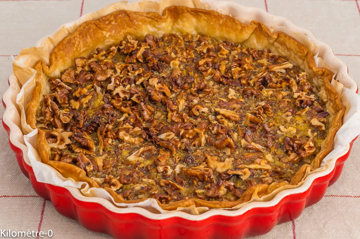 Photo de recette de dessert aux noix, tarte aux noix, sirop d'érable, facile, rapide, bio, Kilomètre-0, blog de cuisine réalisée à partir de produits de saison et issus de circuits courts