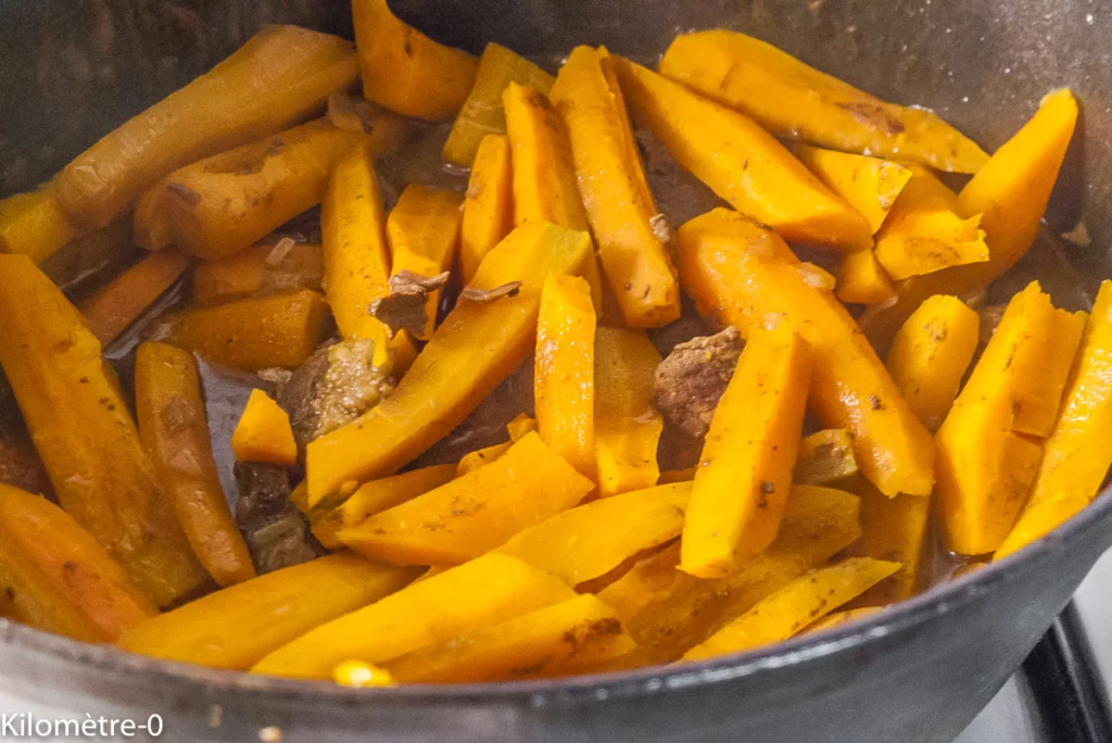 Tajine de bœuf aux poires et carottes - Étape 7