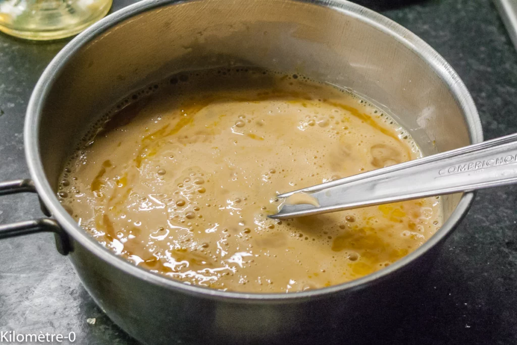 Tarte fondante à la crème, poires et chocolat - Étape 3