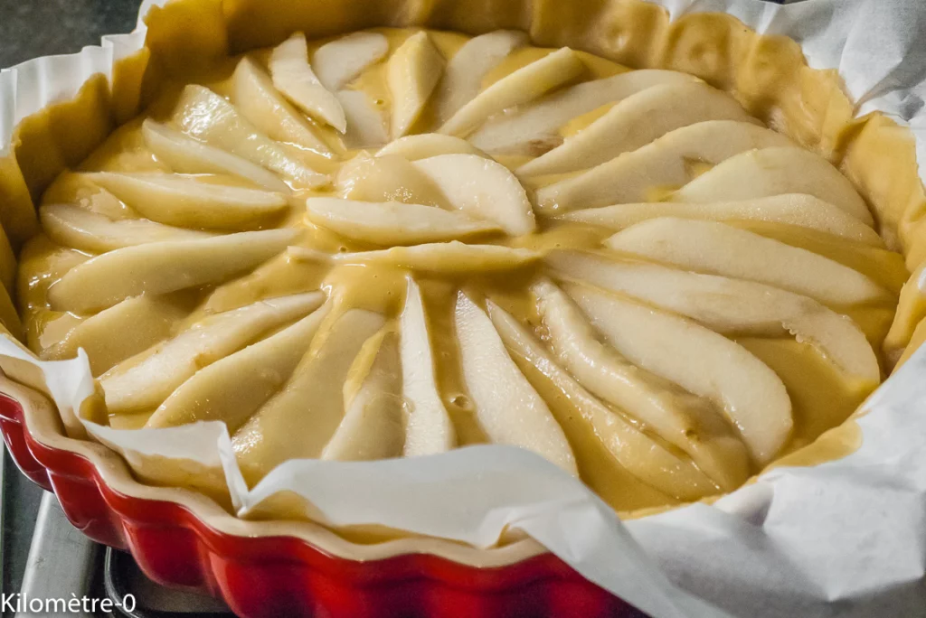 Tarte fondante à la crème, poires et chocolat - Étape 12