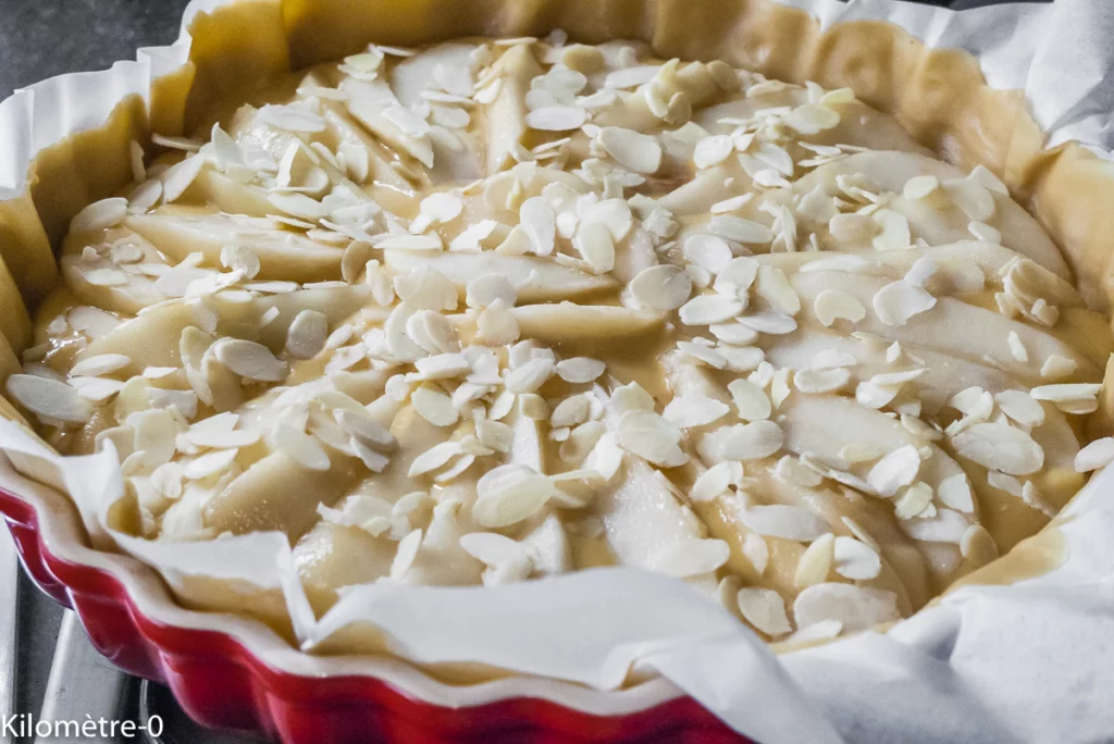 Tarte fondante à la crème, poires et chocolat - Étape 13