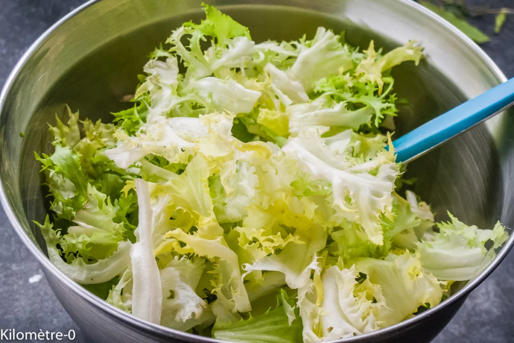 Salade de poires, roquefort et noix - Étape 1