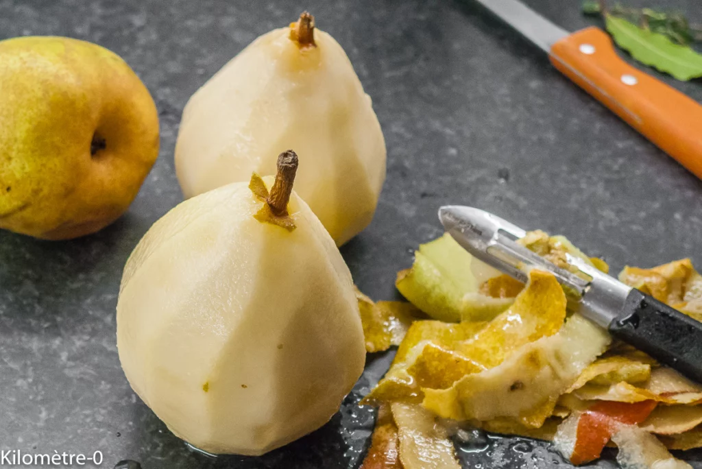 Salade de poires, roquefort et noix - Étape 2