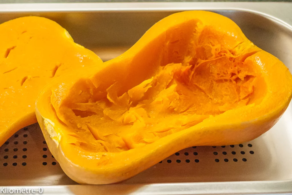 Butternut farcie aux saucisses et marrons - Étape 4