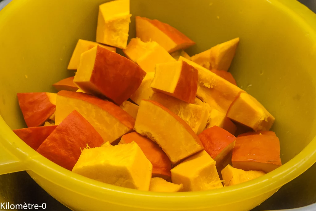 Soupe de potimarron aux châtaignes et lait de coco - Étape 2