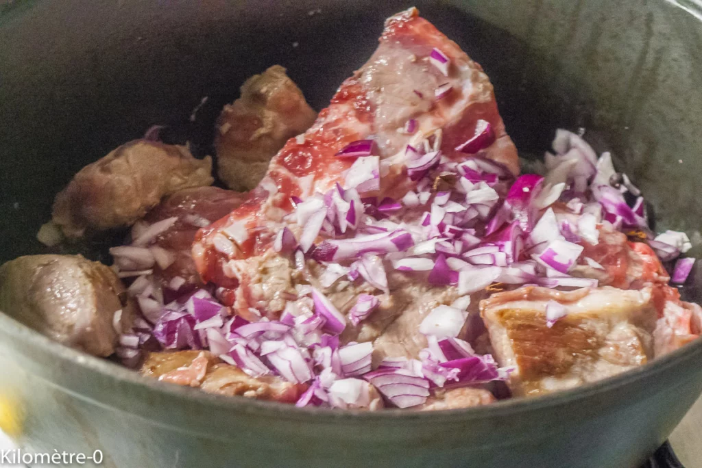 Échine de porc à la bière, aux carottes et radis noirs - Étape 3