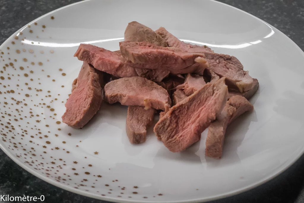 Soupe de canard au chou chinois, champignons et nouilles - Étape 7