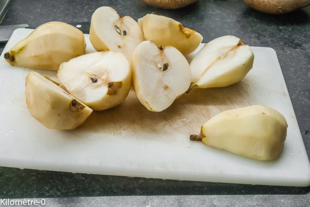 Tarte fine salée poires roquefort - Étape 2