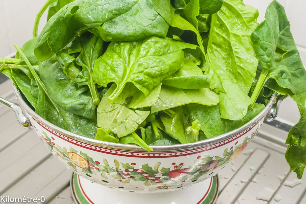 Omelette roulée aux épinards et à la fêta - Étape 1