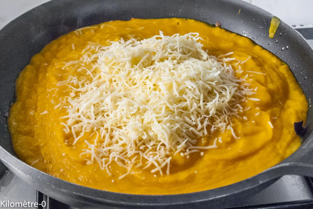 Pâtes, sauce au potimarron - Étape 12