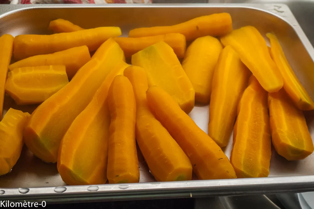 Salade de carottes cuites aux olives - Étape 2