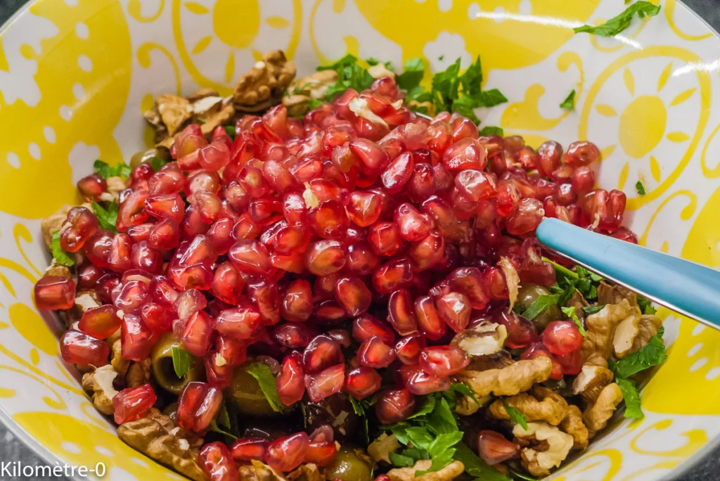 Salade de noix, olives et grenade - Étape 5