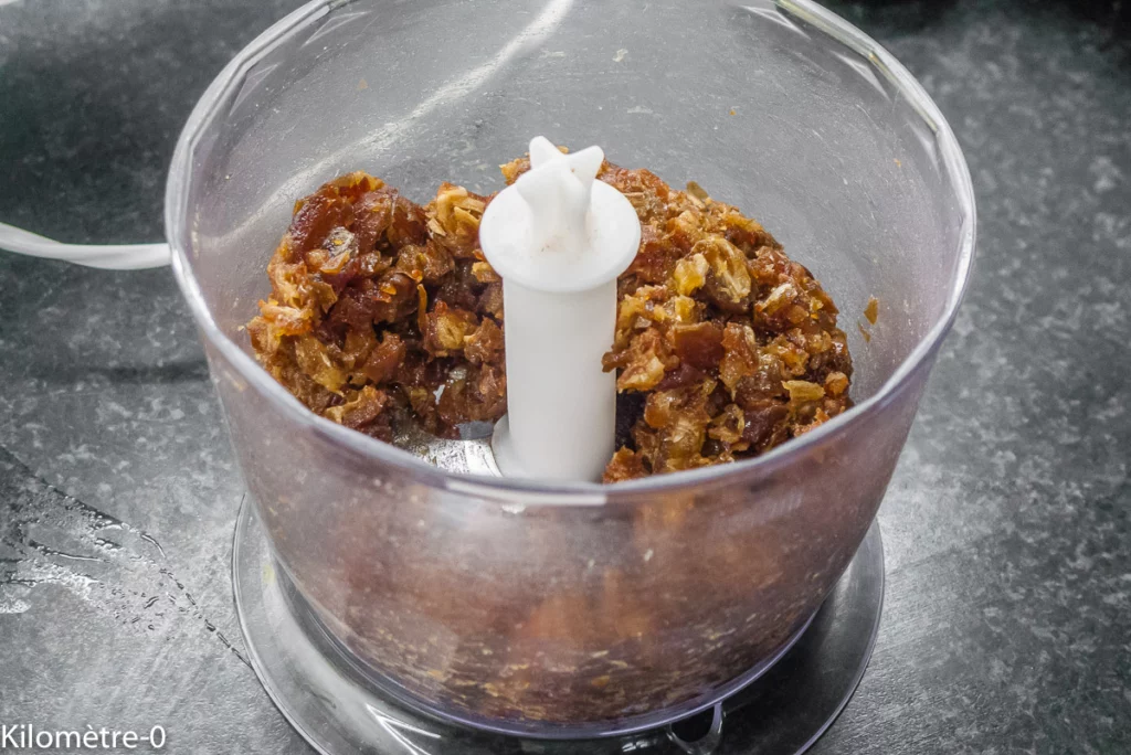 Biscuits farcis aux dattes - Étape 2