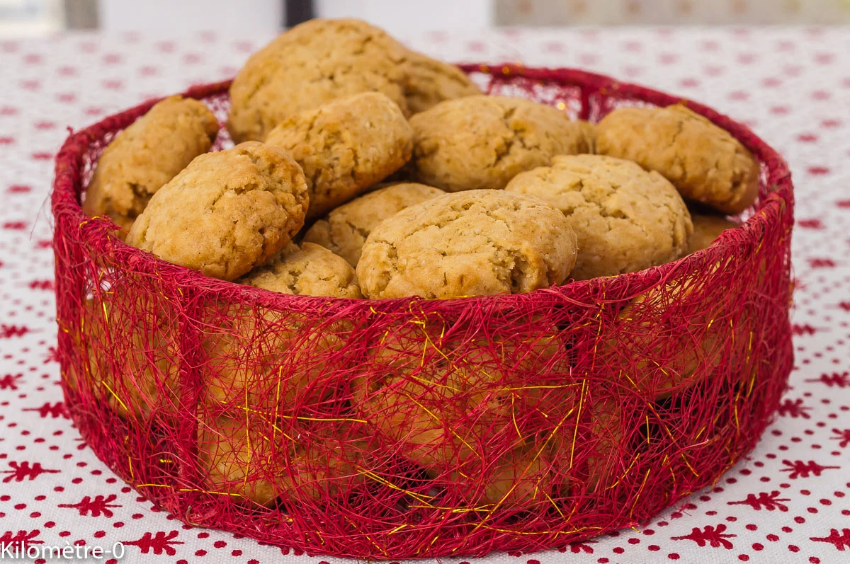 Photo de recette de biscuits, petits gâteaux, Noël, facile, rapide, lebkuchen, allemand, Allemagne, cuisine du monde, biscuit européen, Noël européen, Noël allemand, pain d'épices, bio, Kilomètre-0, blog de cuisine réalisée à partir de produits de saison et issus de circuits courts