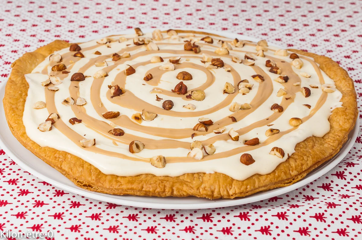 Photo de recette de dessert, facile, feuilleté,pâte à tartiner, crème, mascarpone, noisettes, gourmand, rapide, pâte feuilletée, Kilomètre-0, blog de cuisine réalisée à partir de produits de saison et issus de circuits courts