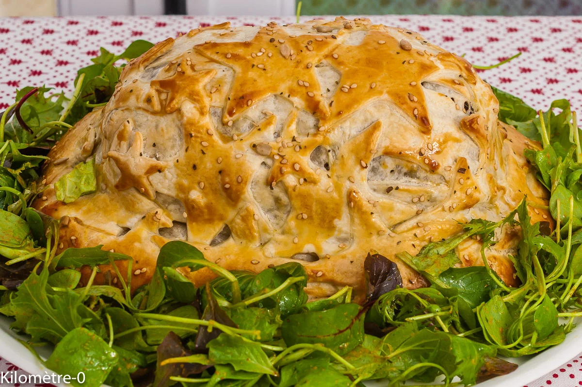 Photo de recette végétarienne, healthy, Noël, fête, wellington, courge, butternut, farcie, marrons, noix, cranberries, beurre blanc, beurre rouge, feuilleté, bio, de Kilomètre-0, blog de cuisine réalisée à partir de produits de saison et issus de circuits courts