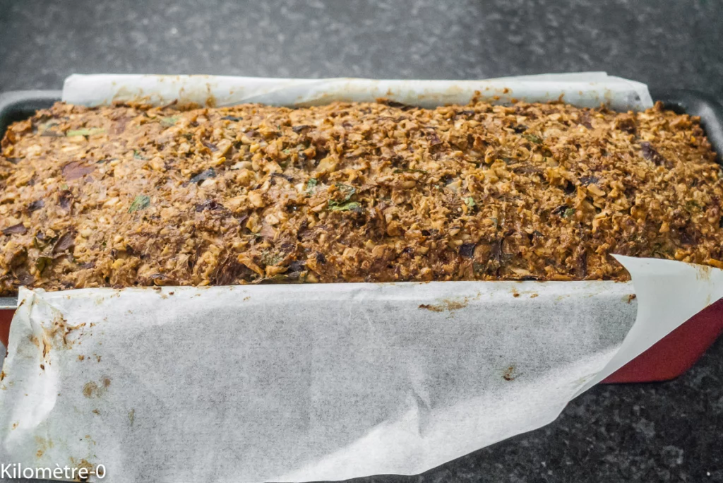 Terrine de champignons et de noix, sauce tomate - Étape 10