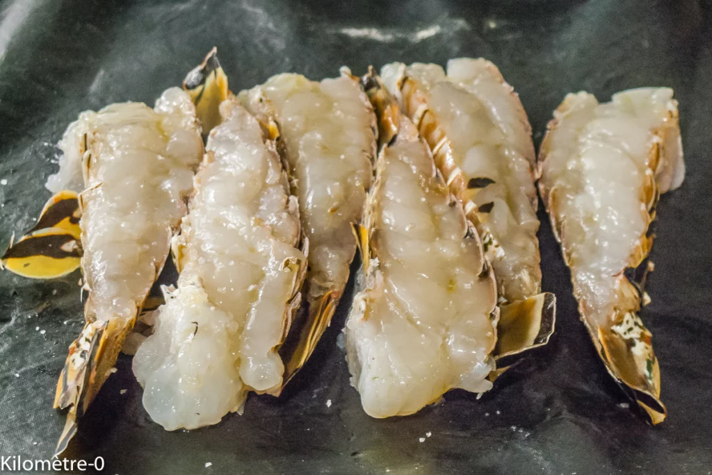 Langouste rôtie au beurre d&rsquo;agrumes et grenade - Étape 7