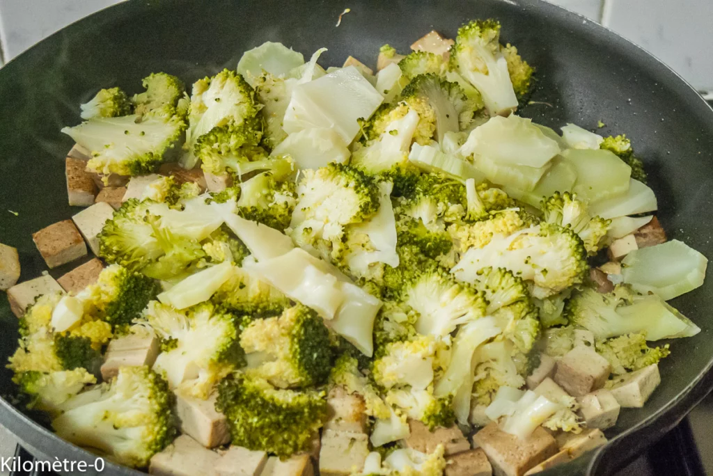 Nouilles de sarrasin au tofu, légumes et noix de cajou - Étape 8