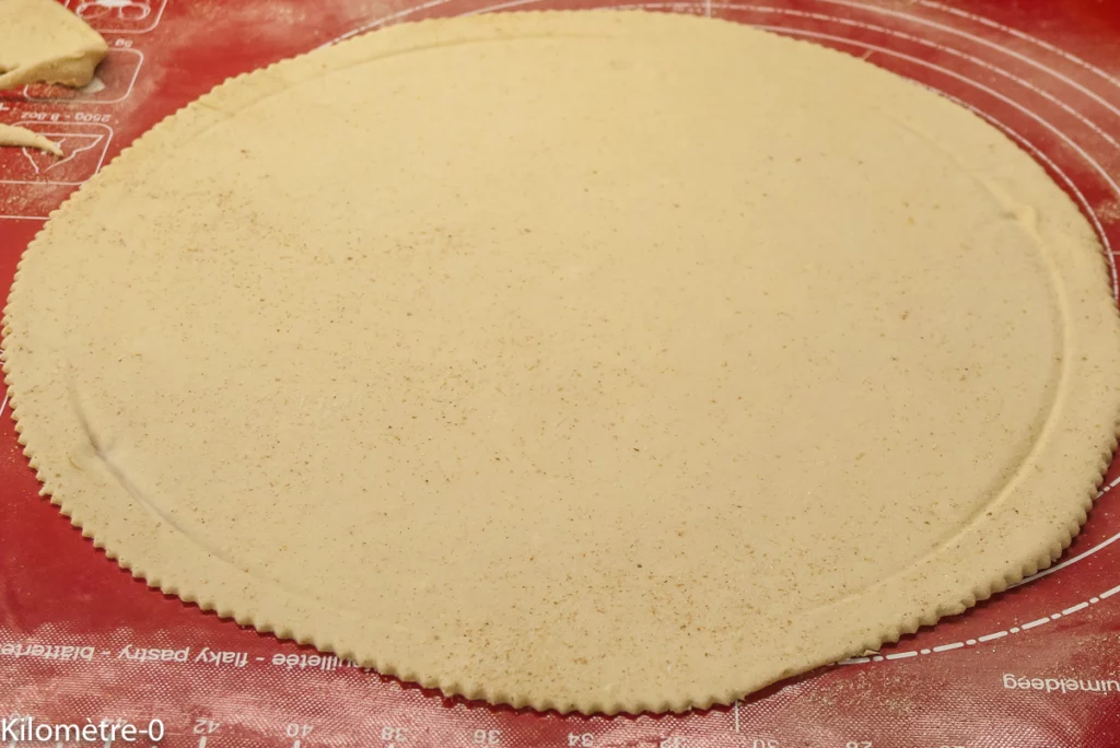 Galette des rois frangipane mûres - Étape 4