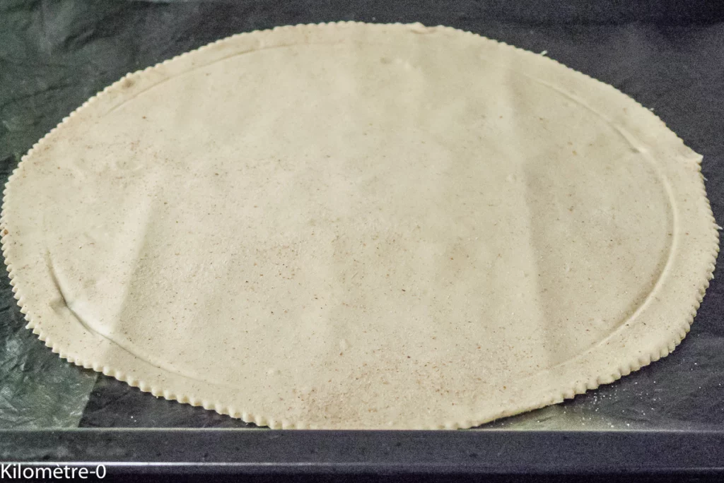 Galette des rois frangipane mûres - Étape 5