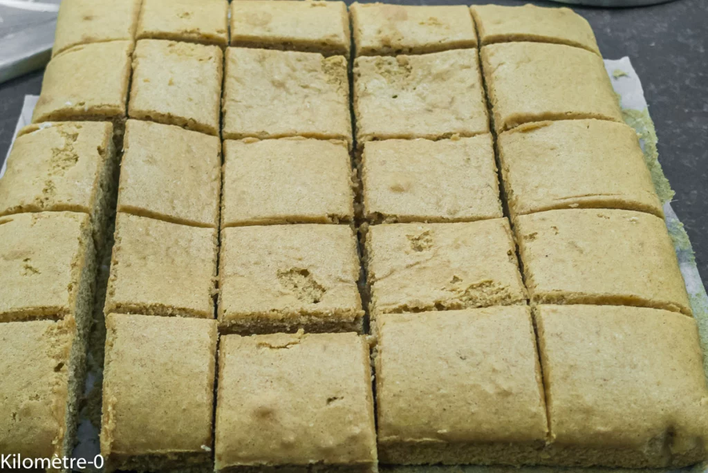 Lamingtons, gâteaux traditionnels australiens - Étape 7