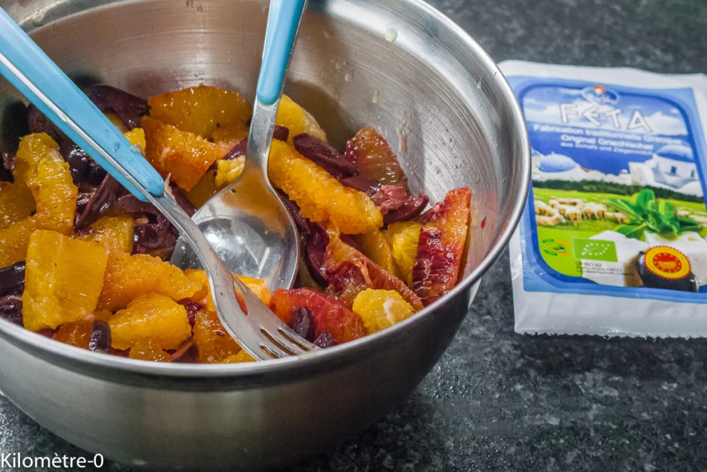 Salade d&rsquo;oranges et d&rsquo;olives à la fêta - Étape 3