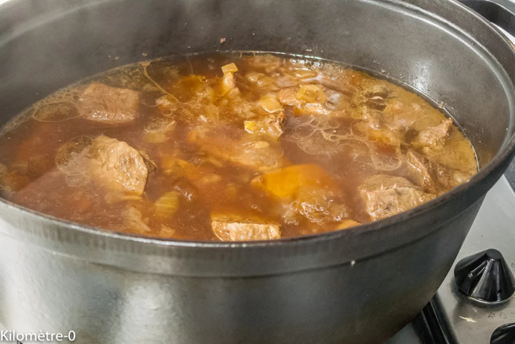 Bœuf carottes, navets à la bière - Étape 10