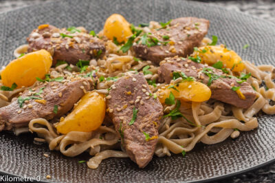 Photo de recette de magret de canard, pâtes fraiches, agrumes, clémentines, mandarines, facile, rapide, viande, sauce soja, Kilomètre-0, blog de cuisine réalisée à partir de produits de saison et issus de circuits courts