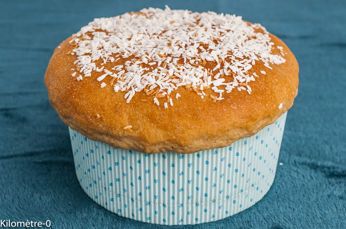 Photo de recette de pain, brioche, noix de coco, coco, lait de coco, cuisine tahitienne, Tahiti, cuisine du monde, brioche du monde, bio, Kilomètre-0, blog de cuisine réalisée à partir de produits de saison et issus de circuits courts