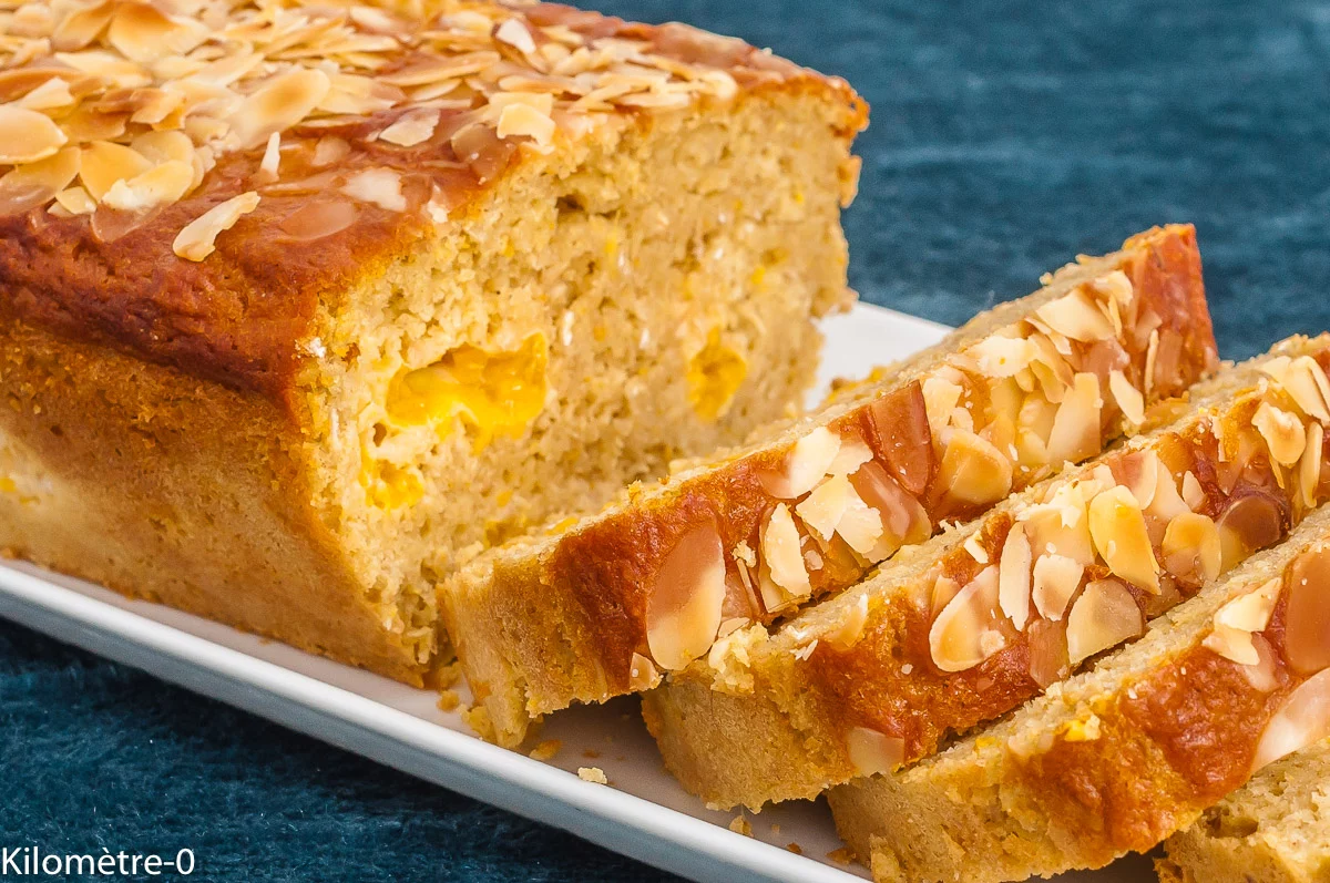Photo de recette de petit déjeuner, goûter, pain complet, cake, avoine,mandarines, agrumes, hiver, amandes, facile, bio, rapide, Kilomètre-0, blog de cuisine réalisée à partir de produits de saison et issus de circuits courts