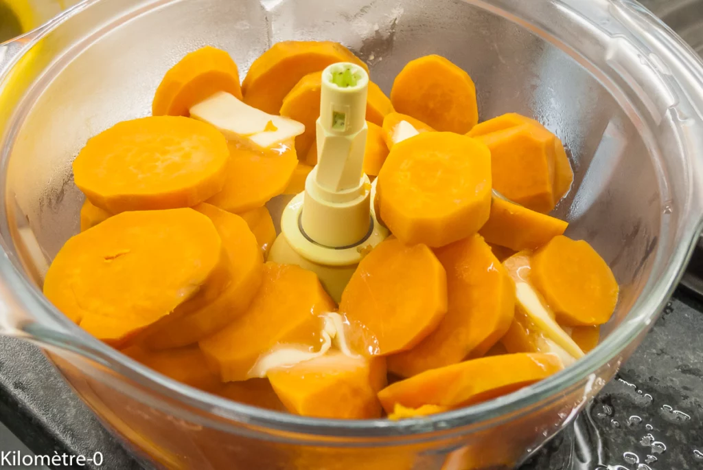 Travers de porc au four recouvert juste de ketchup, purée de patates douces - Étape 3