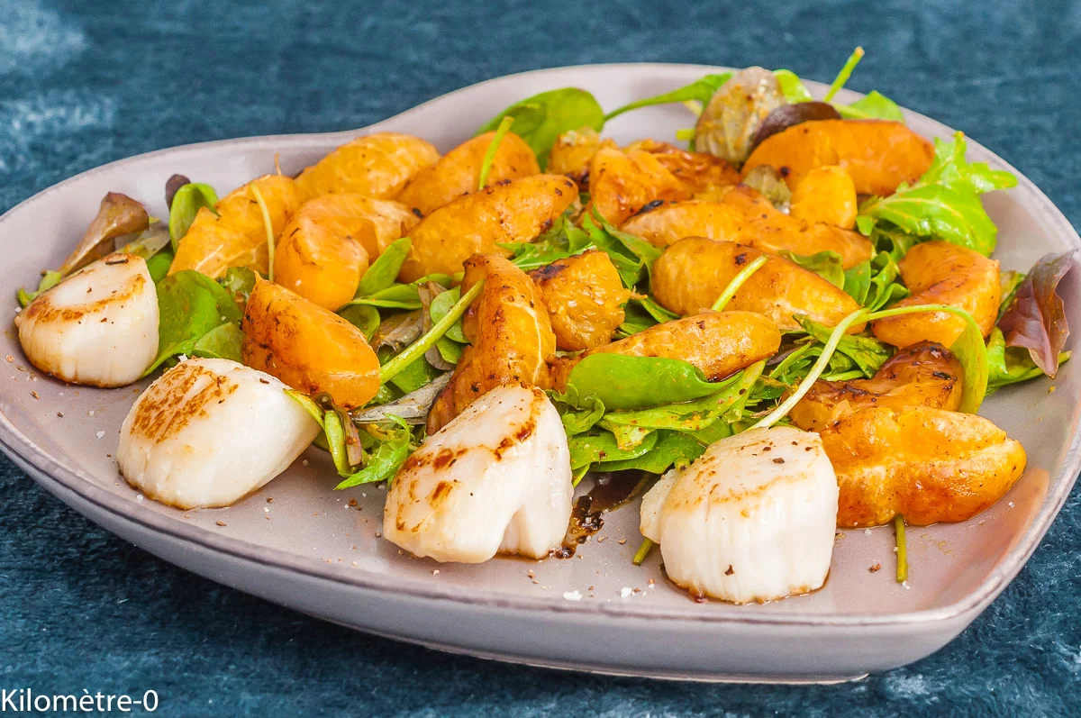Photo de recette légère, hiver, agrumes, poêlée , saint jacques, mandarines, noix saint jacques, facile, rapide, Kilomètre-0, blog de cuisine réalisée à partir de produits de saison et issus de circuits courts