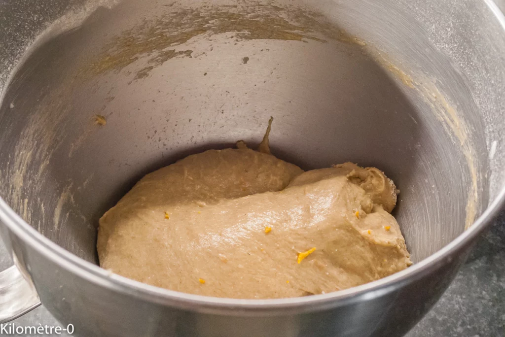 Tresse de Pâques italienne - Étape 5