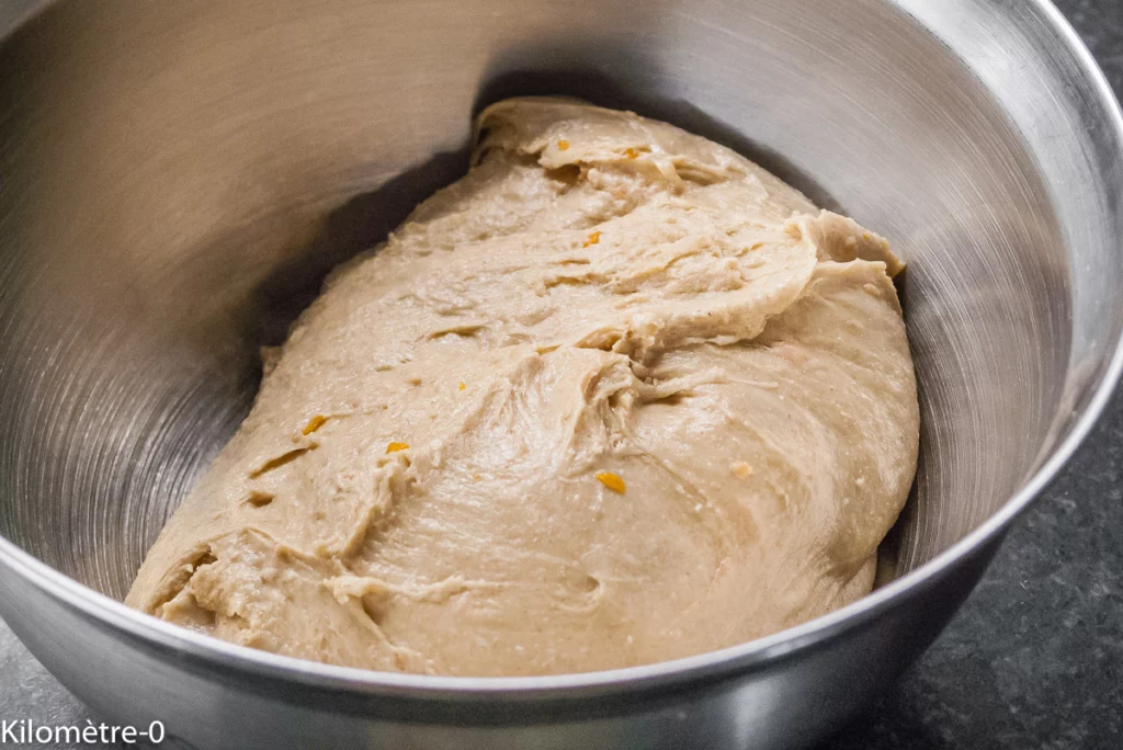 Tresse de Pâques italienne - Étape 7