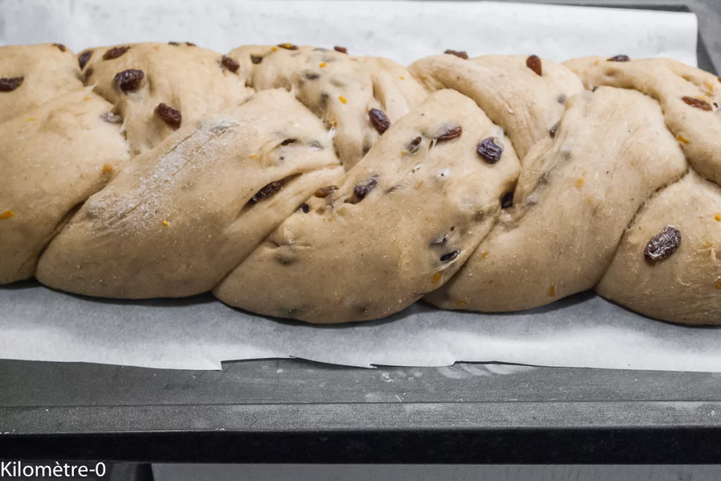 Tresse de Pâques italienne - Étape 12