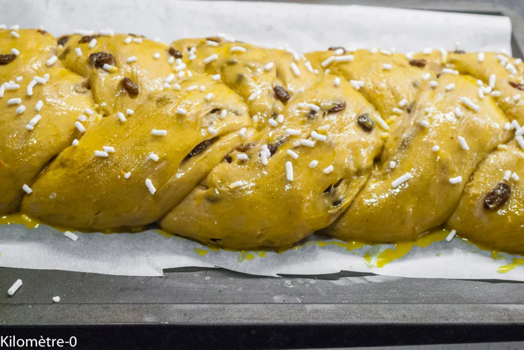 Tresse de Pâques italienne - Étape 13