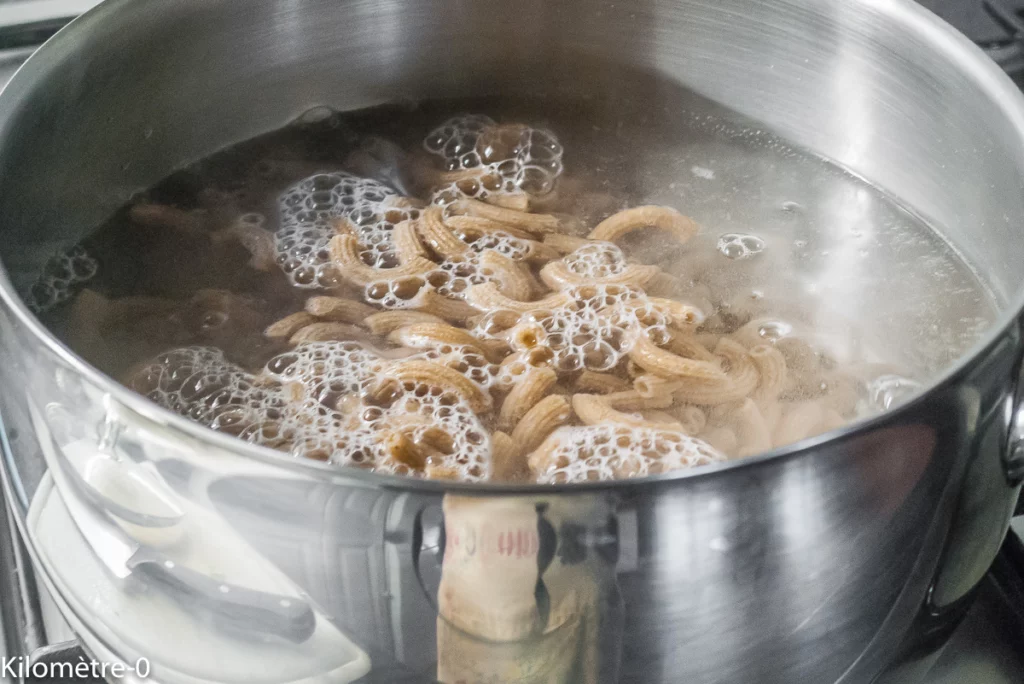 Salade de pâtes aux lentilles, poireaux et betteraves - Étape 4
