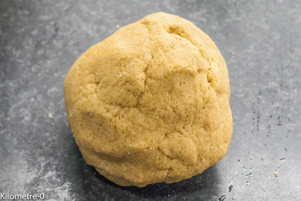 Gâteau italien de Pâques à la crème et aux cerises amarene - Étape 3