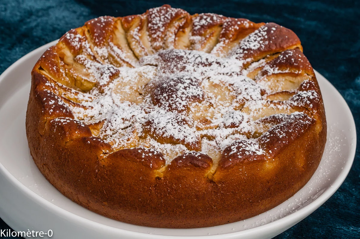 Photo de recette de dessert, gâteau, gâteau brioché, pommes, facile, économique, pas cher, bio, Kilomètre-0, blog de cuisine réalisée à partir de produits de saison et issus de circuits courts