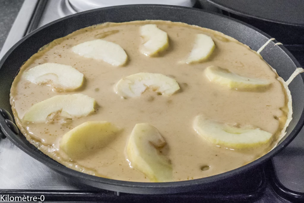 Apfelpfannküchen, crêpes allemandes aux pommes - Étape 6