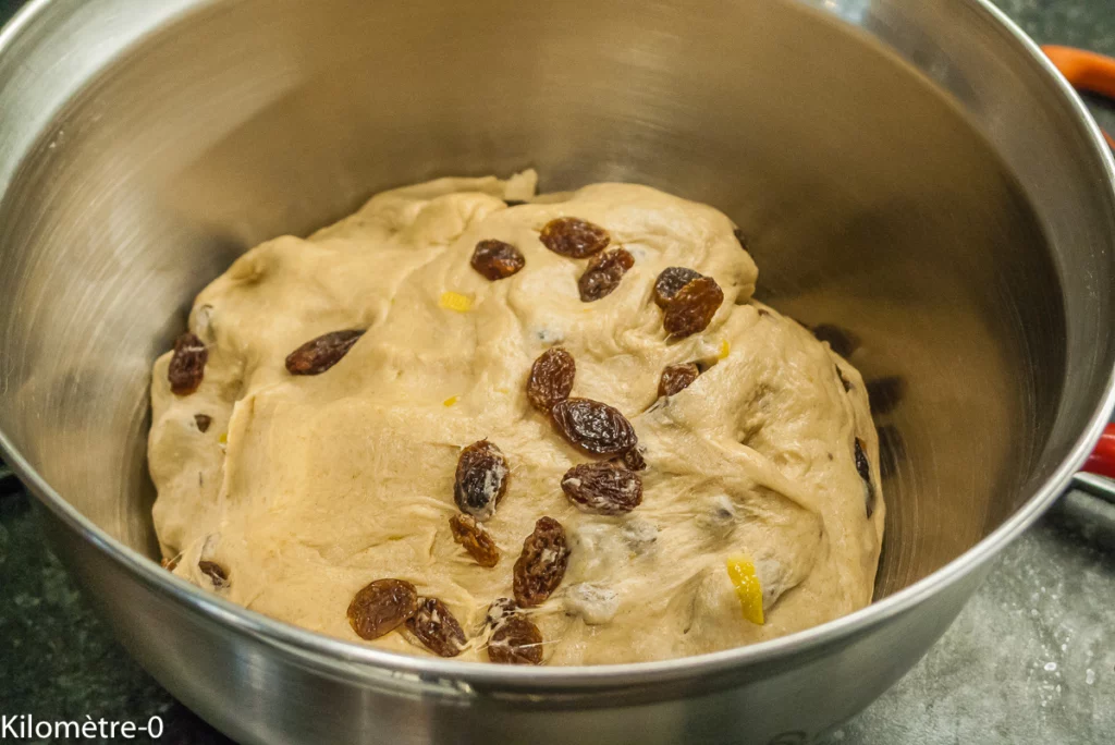 Pain de Pâques, brioche Suisse de Neuchâtel - Étape 9