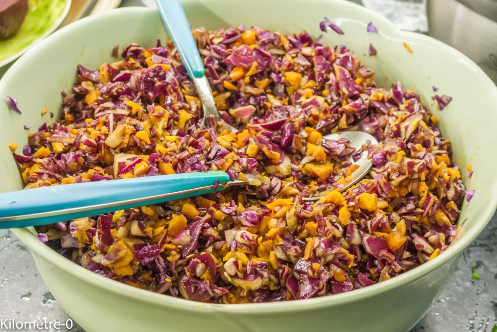 Salade de chou rouge aux carottes, asperges et noix de pétoncles - Étape 6